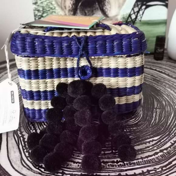 Nannacay Straw handbag Tote w Pom poms Beach bag Brand New w tag Handmade Travel - Picture 2 of 16